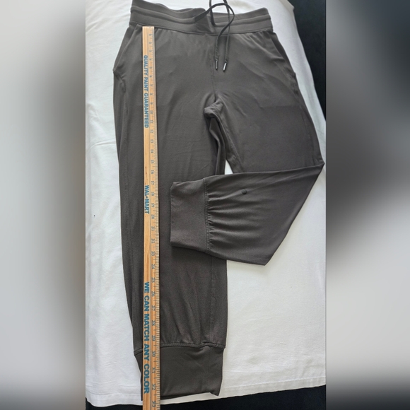 lululemon athletica Dark Green Drawstring Jogger Pants - Picture 6 of 14